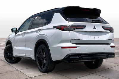 2026 Mitsubishi Outlander Black Edition