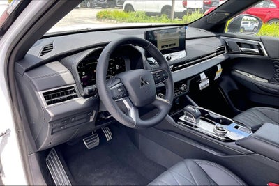 2026 Mitsubishi Outlander Black Edition