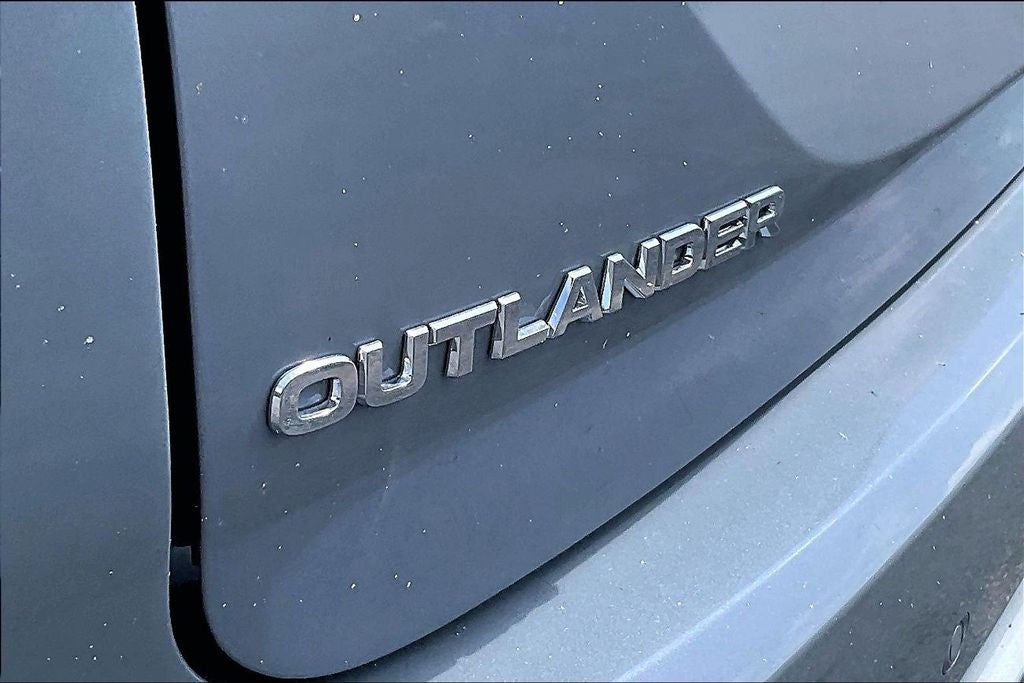 2026 Mitsubishi Outlander SEL