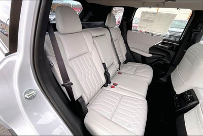 2026 Mitsubishi Outlander SEL