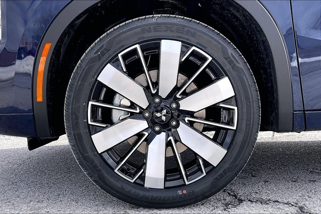 2026 Mitsubishi Outlander SEL