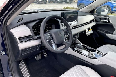 2026 Mitsubishi Outlander SEL