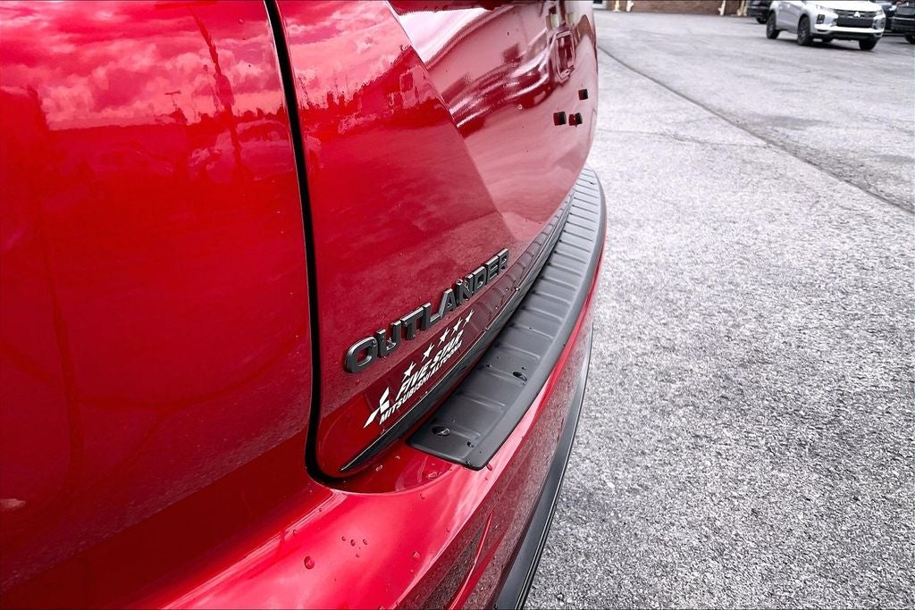 2026 Mitsubishi Outlander Black Edition