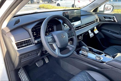 2026 Mitsubishi Outlander SEL