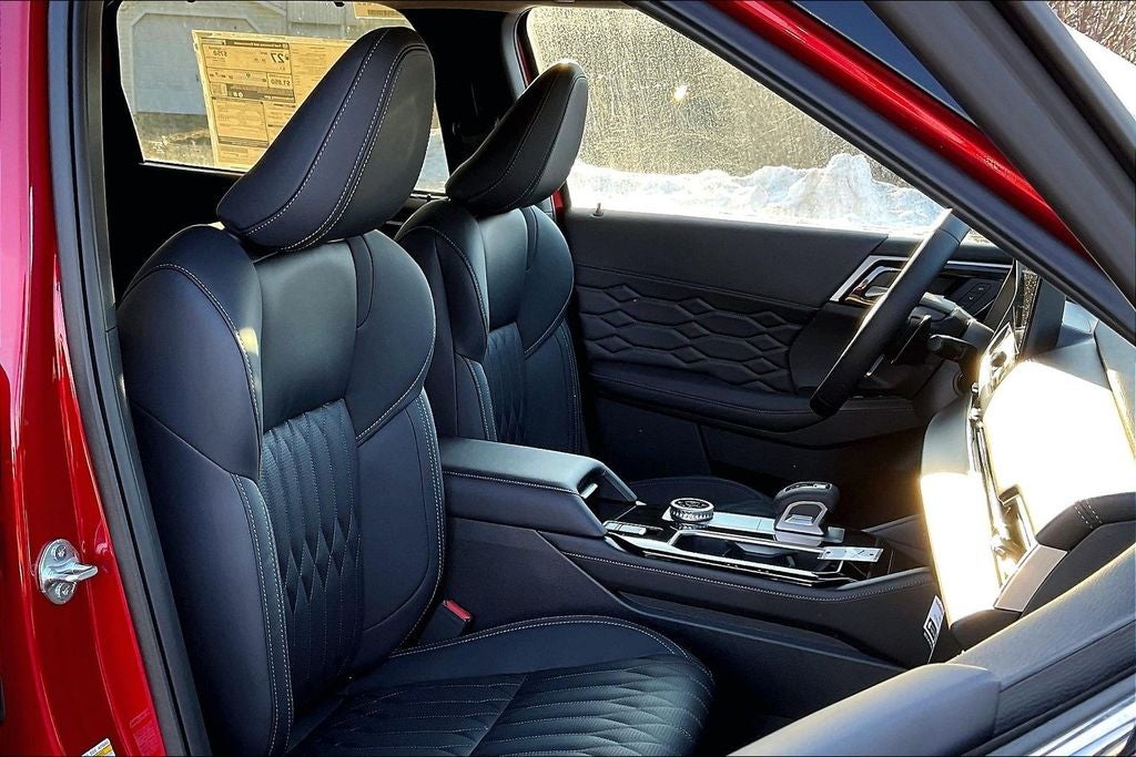 2026 Mitsubishi Outlander SEL