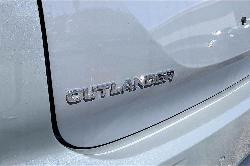 2026 Mitsubishi Outlander SEL