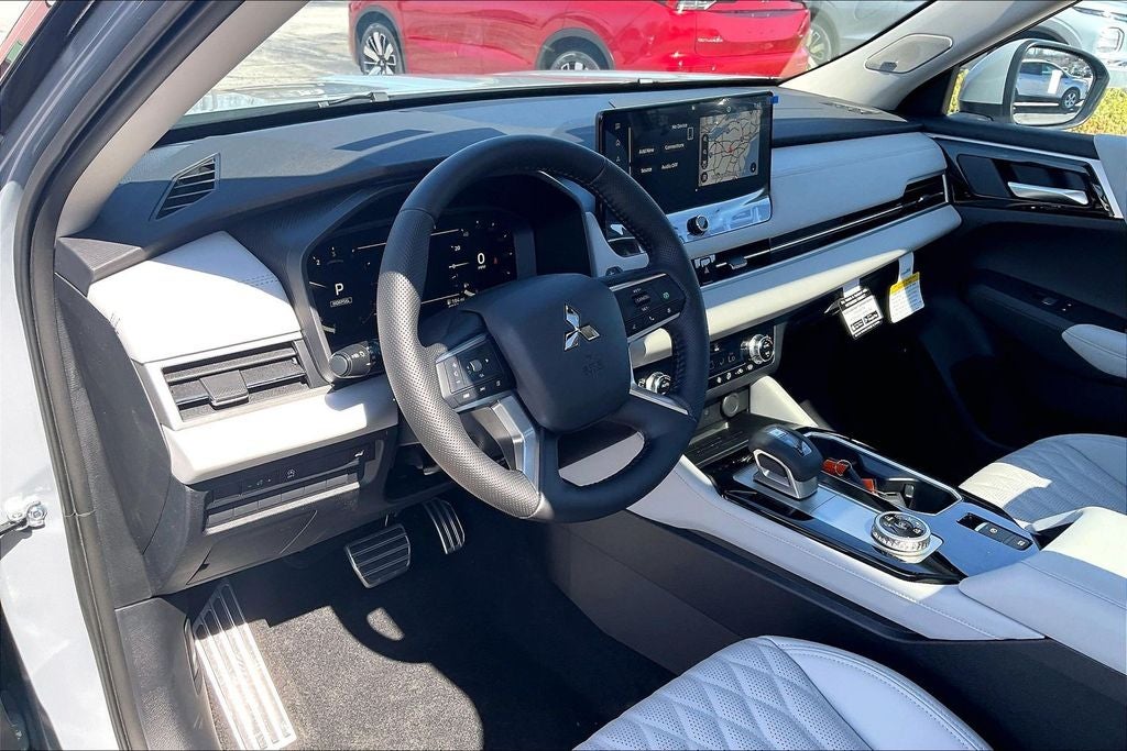 2026 Mitsubishi Outlander SEL