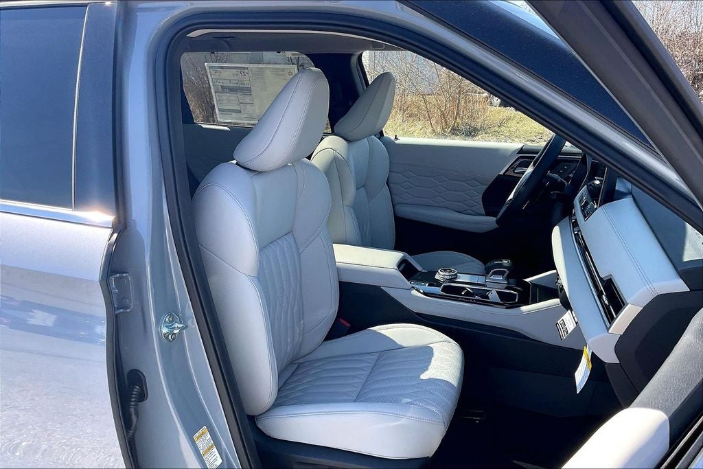 2026 Mitsubishi Outlander SEL