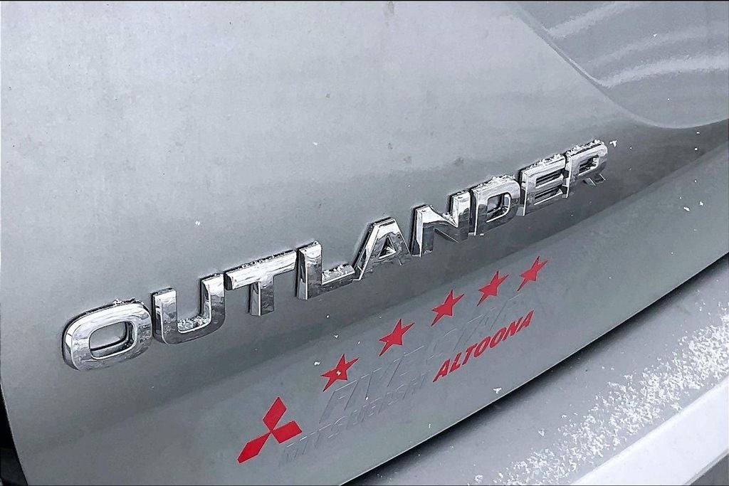 2026 Mitsubishi Outlander SEL