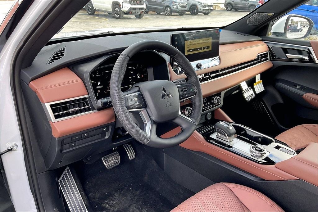 2026 Mitsubishi Outlander SEL