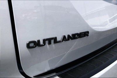 2026 Mitsubishi Outlander Black Edition