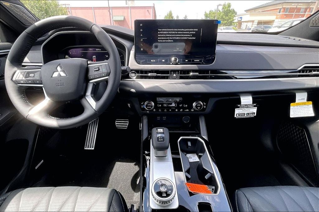 2026 Mitsubishi Outlander Black Edition