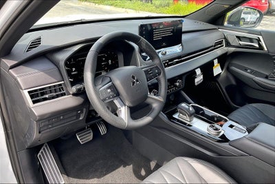 2026 Mitsubishi Outlander Black Edition
