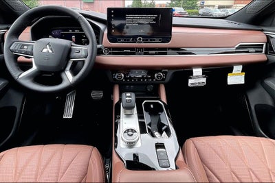 2026 Mitsubishi Outlander SEL