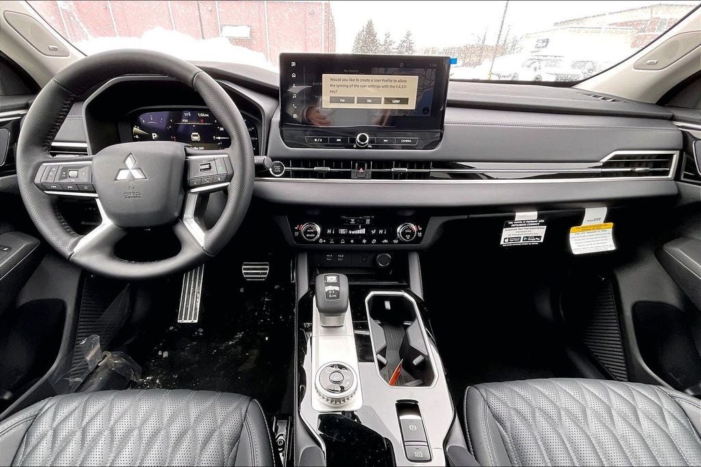 2026 Mitsubishi Outlander SEL