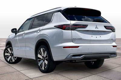 2026 Mitsubishi Outlander SEL