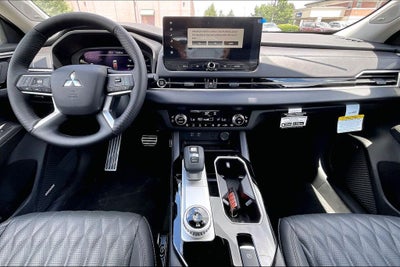 2026 Mitsubishi Outlander SEL
