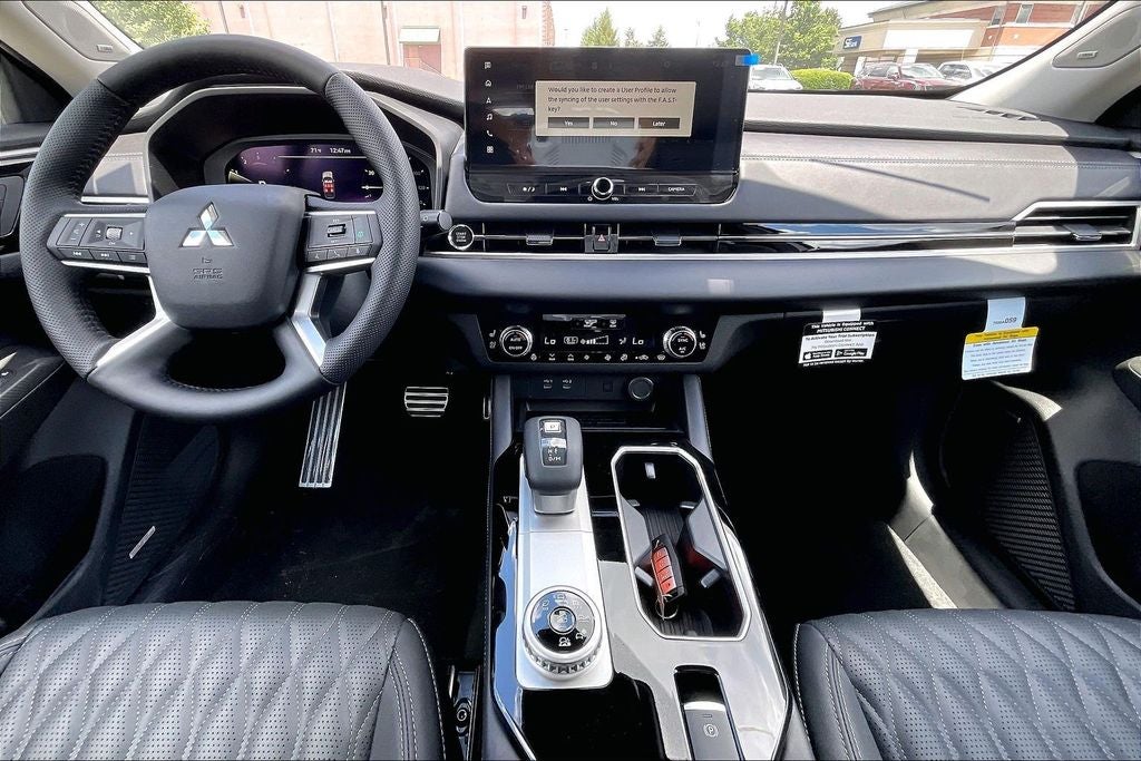 2026 Mitsubishi Outlander SEL