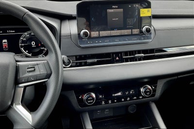 2025 Mitsubishi Outlander PHEV ES