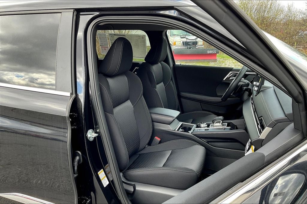 2025 Mitsubishi Outlander PHEV ES