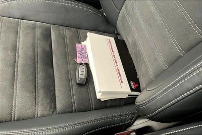 2023 Mitsubishi Outlander PHEV SE