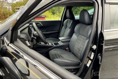 2023 Mitsubishi Outlander PHEV SE