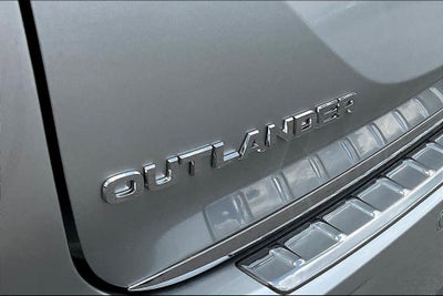 2025 Mitsubishi Outlander PHEV ES