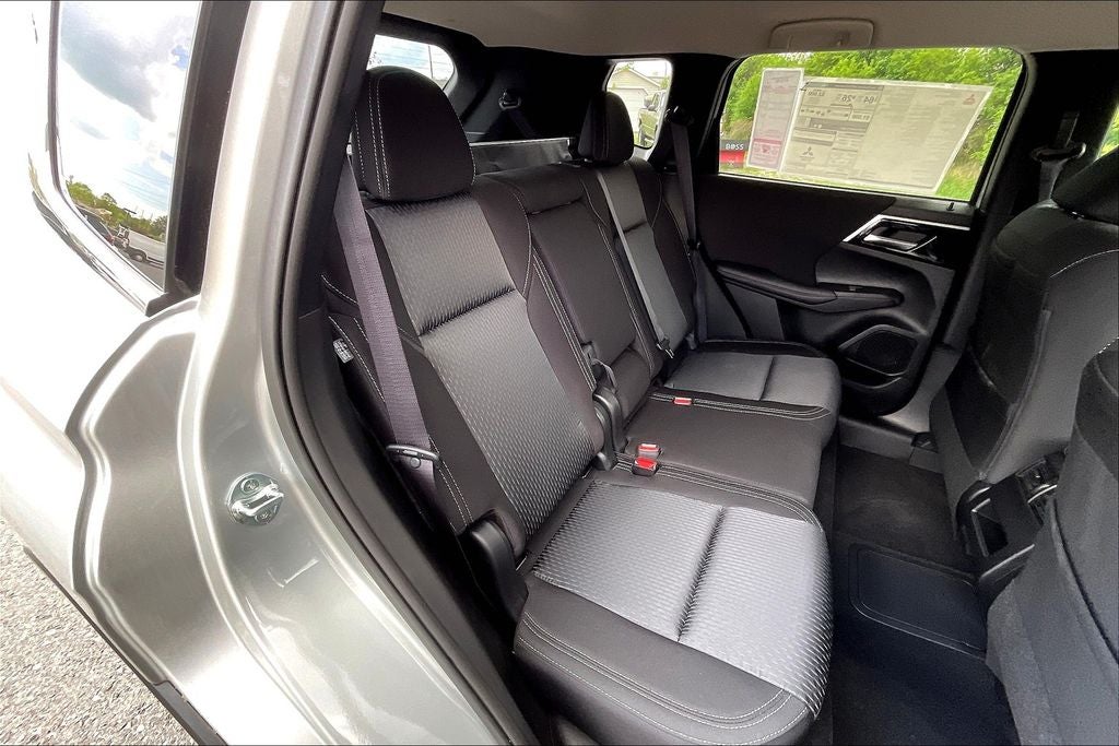 2025 Mitsubishi Outlander PHEV ES