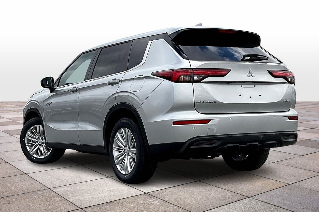 2025 Mitsubishi Outlander PHEV ES