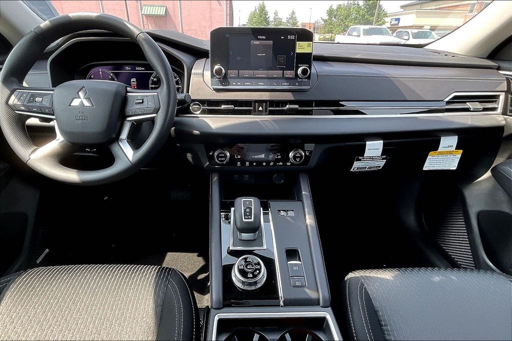 2025 Mitsubishi Outlander PHEV ES