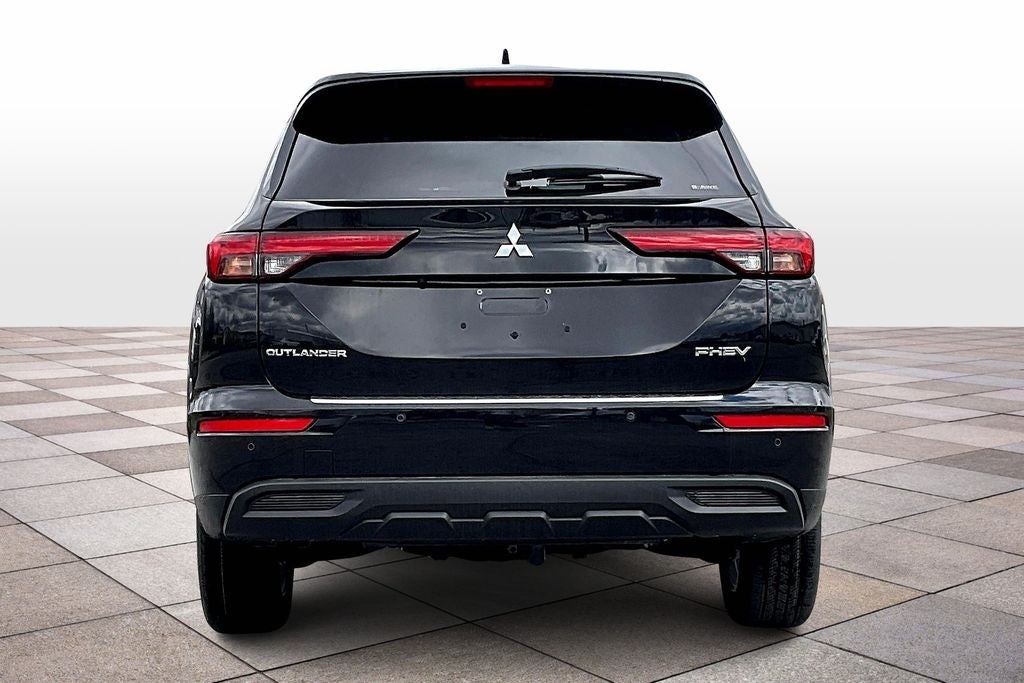 2025 Mitsubishi Outlander PHEV ES