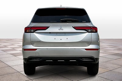 2025 Mitsubishi Outlander PHEV ES