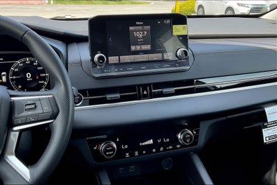 2025 Mitsubishi Outlander PHEV ES