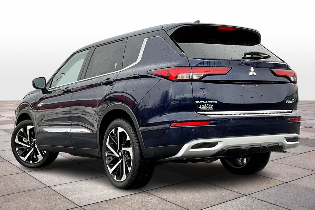2025 Mitsubishi Outlander PHEV SE