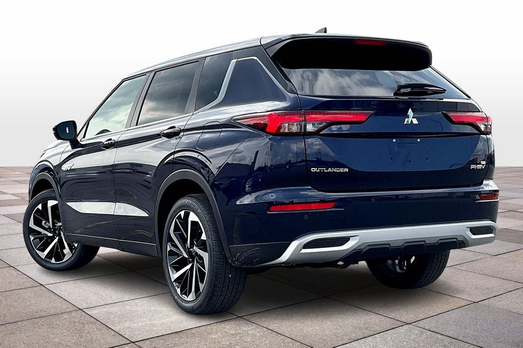 2025 Mitsubishi Outlander PHEV SE
