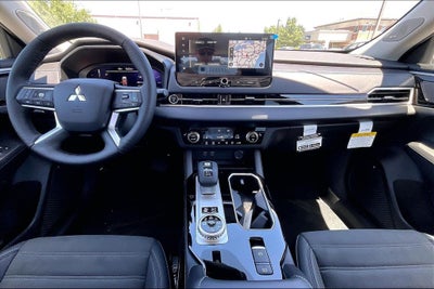 2026 Mitsubishi Outlander PHEV SE