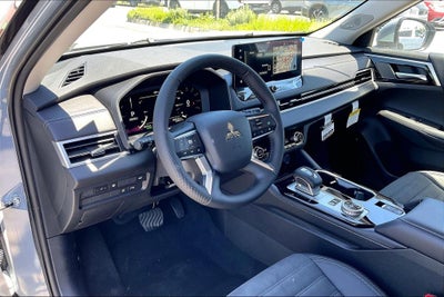 2026 Mitsubishi Outlander PHEV SE