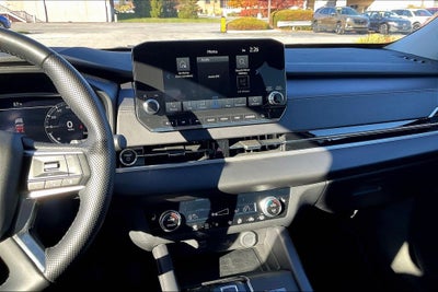 2024 Mitsubishi Outlander PHEV SE