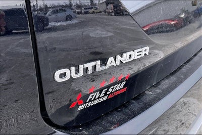 2025 Mitsubishi Outlander PHEV SE