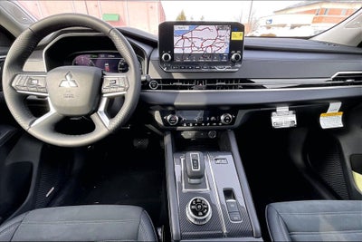 2025 Mitsubishi Outlander PHEV SE