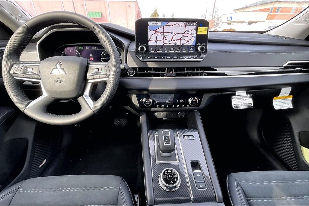 2025 Mitsubishi Outlander PHEV SE