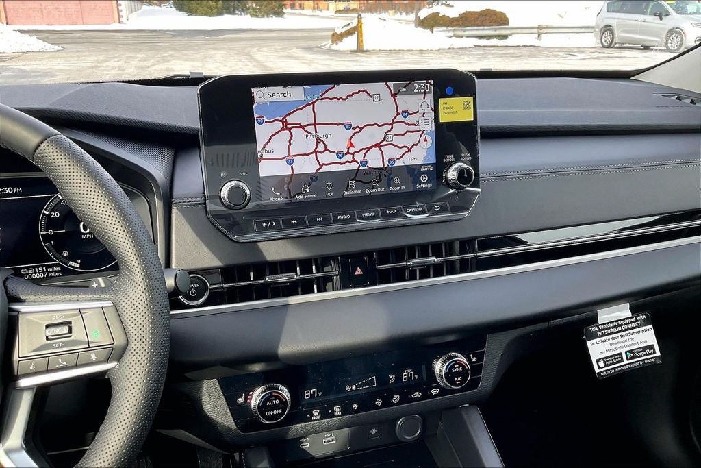 2025 Mitsubishi Outlander PHEV SE