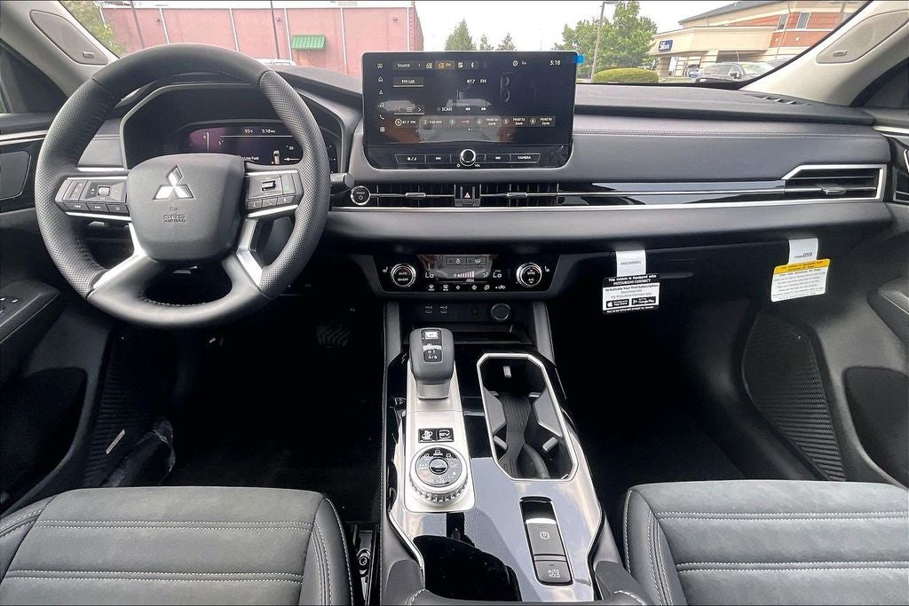 2026 Mitsubishi Outlander PHEV SE