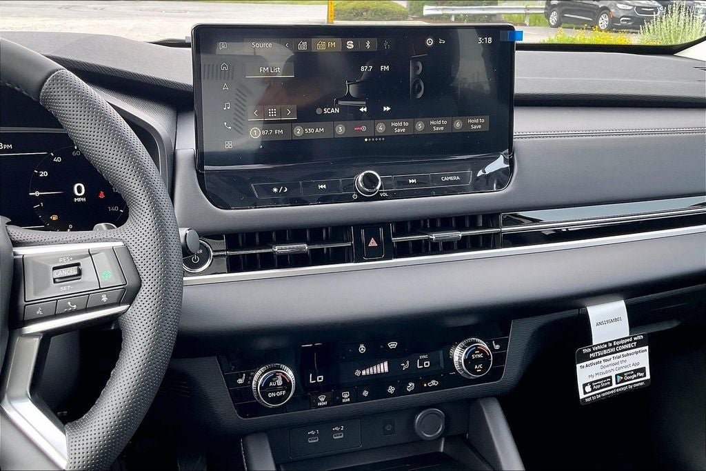 2026 Mitsubishi Outlander PHEV SE