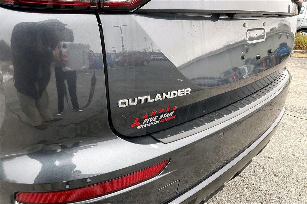 2025 Mitsubishi Outlander PHEV SEL Black Edition