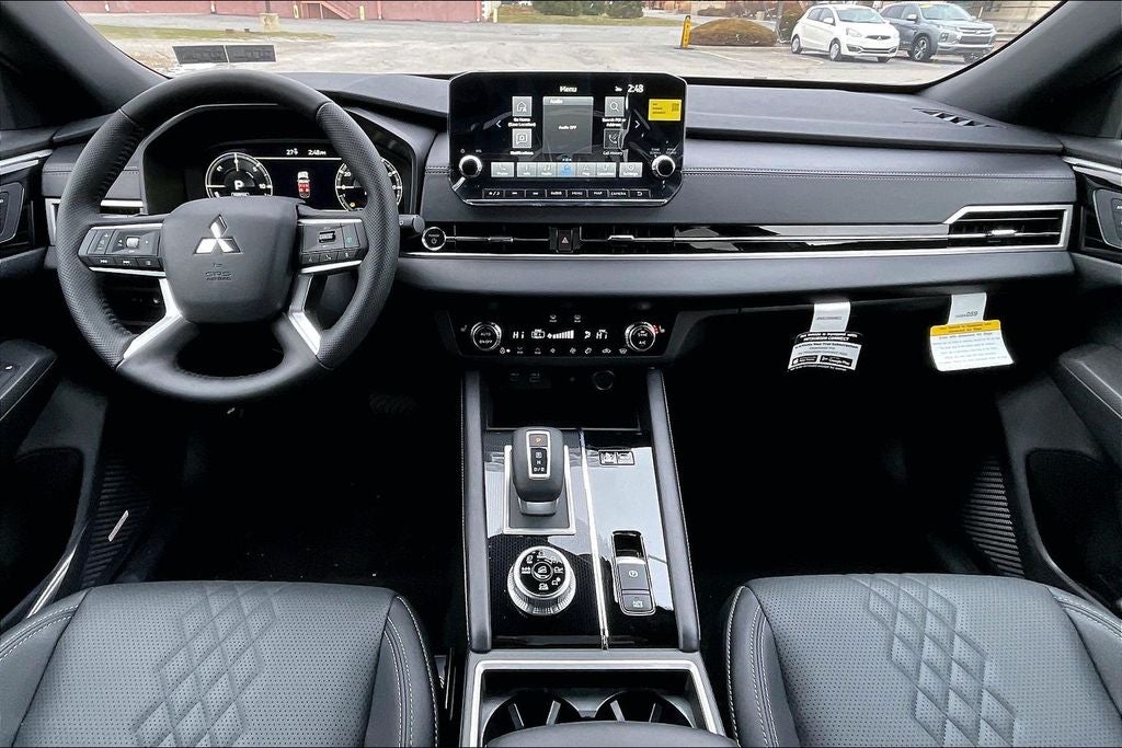 2025 Mitsubishi Outlander PHEV SEL Black Edition