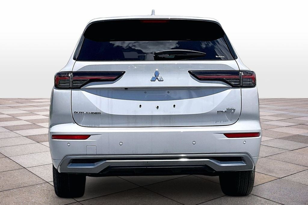 2026 Mitsubishi Outlander PHEV SEL