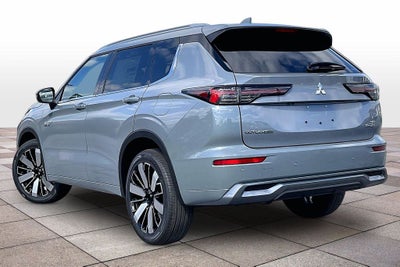 2026 Mitsubishi Outlander PHEV SEL