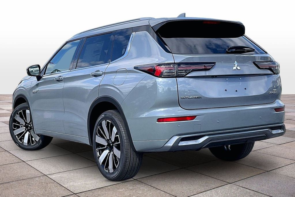 2026 Mitsubishi Outlander PHEV SEL