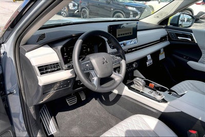 2026 Mitsubishi Outlander PHEV SEL